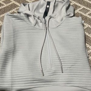 Apana men’s  Light Gray Hooded  quarter zip size Small